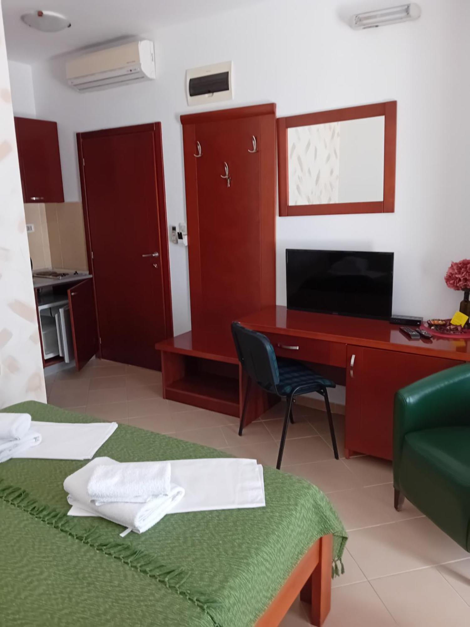 Apartments Krapina Lux Budva Exterior foto
